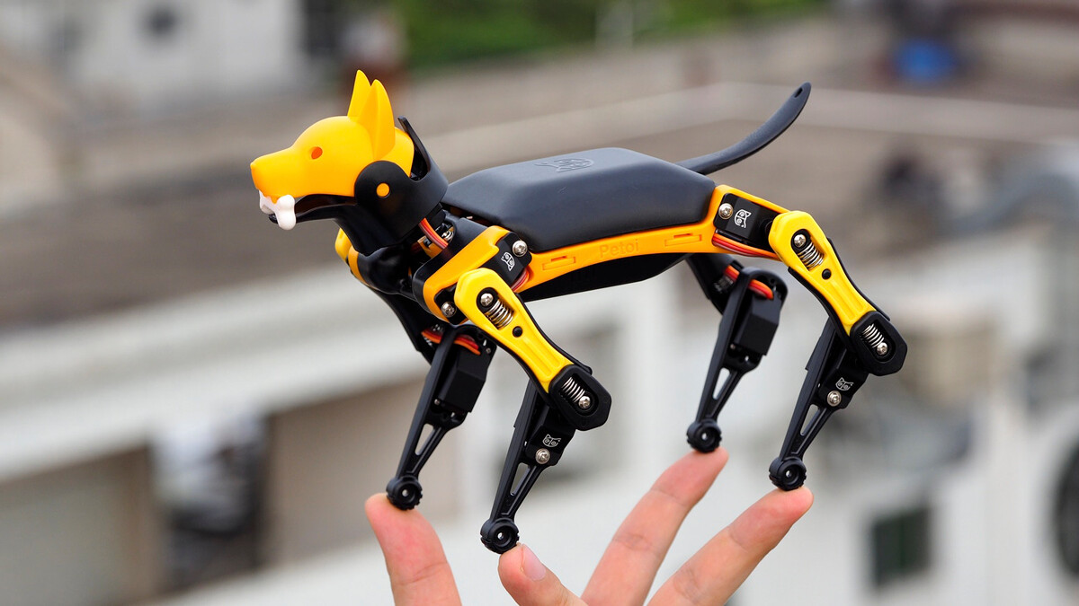 Petoi Bittle｜自由にプログラミング！手のひらサイズの犬型ロボット